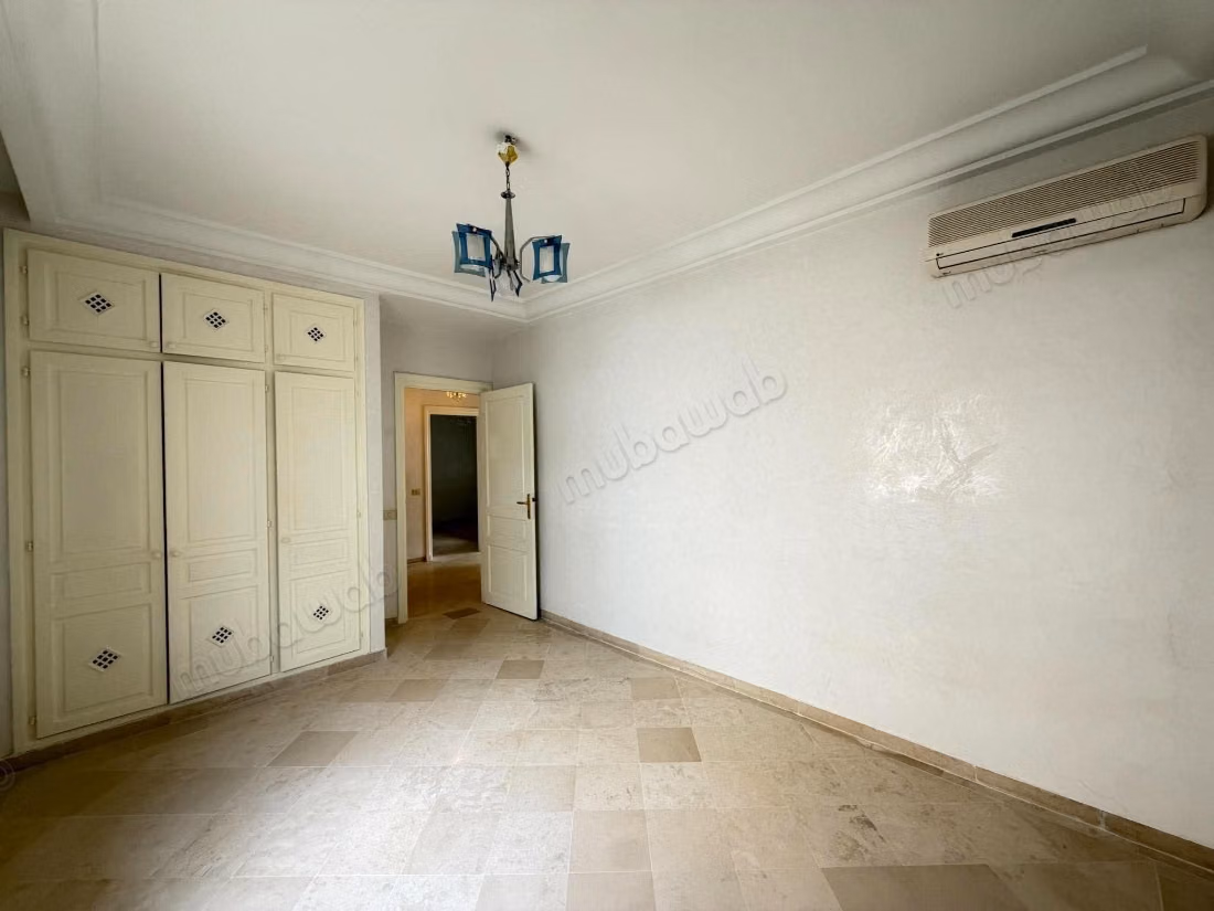 In vendita S4 nei giardini di Aouina