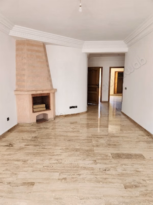 Luxe lege appartement van 82m2 op Bd Anfa nabij Lyautey High School