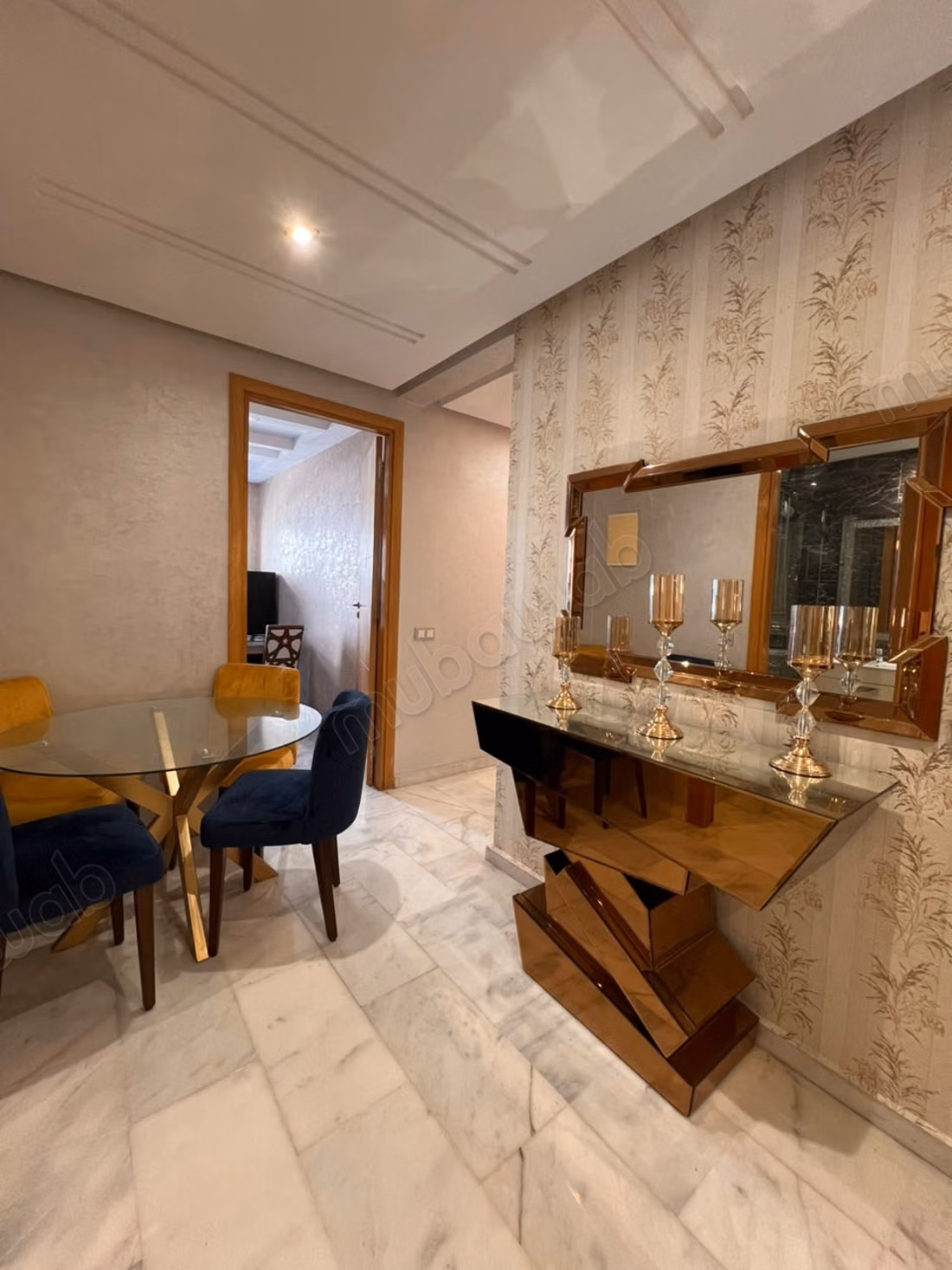 Appartement d'exception au cœur des Hôpitaux — 4