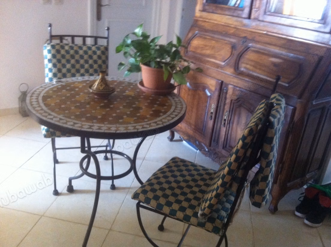 Vakantieappartement te huur in Ville Nouvelle. Oppervlakte 80 m². Minimaal aantal nachten 2