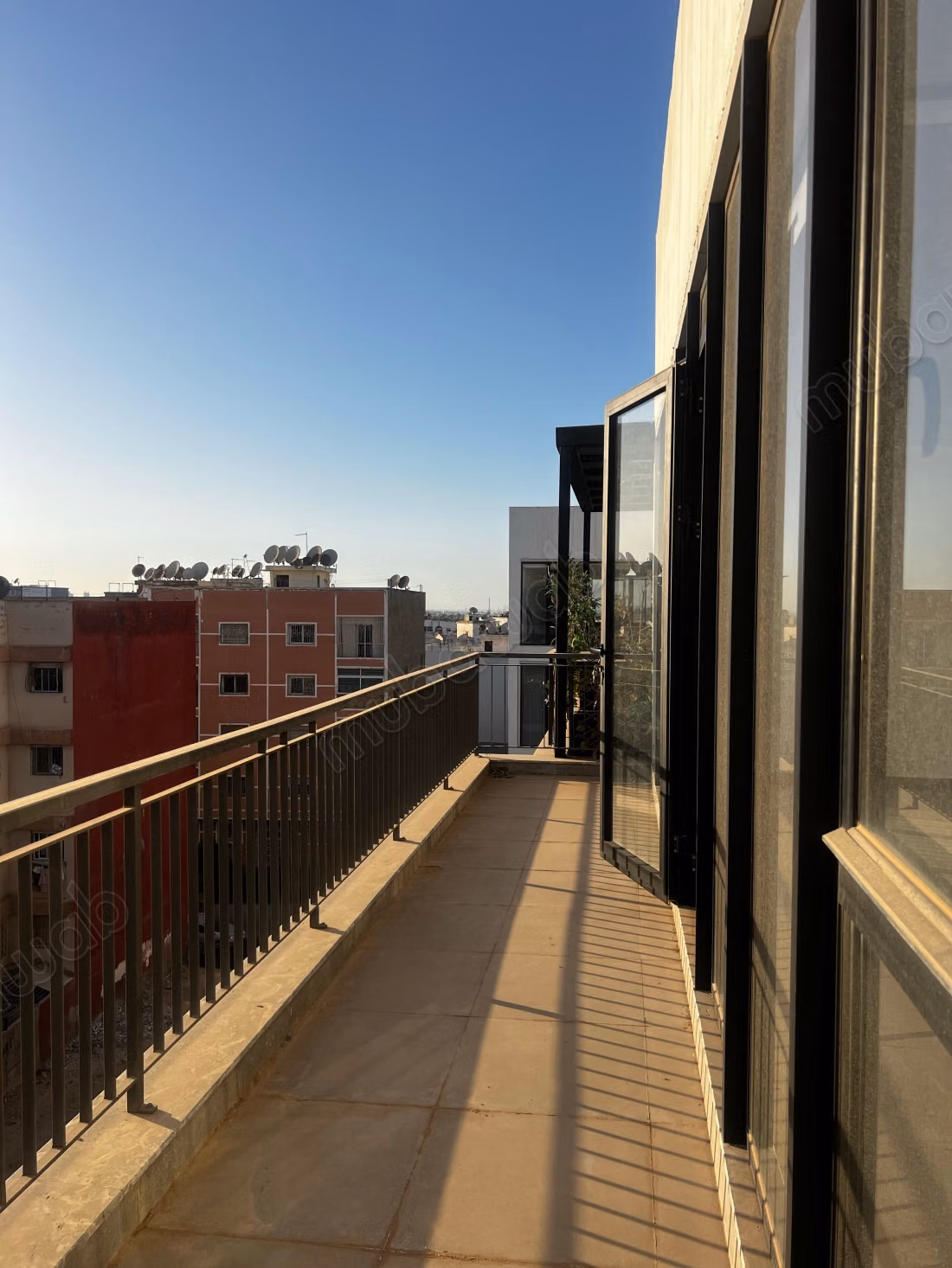 Bureau haut standing à louer – the gold center, boulevard el qods