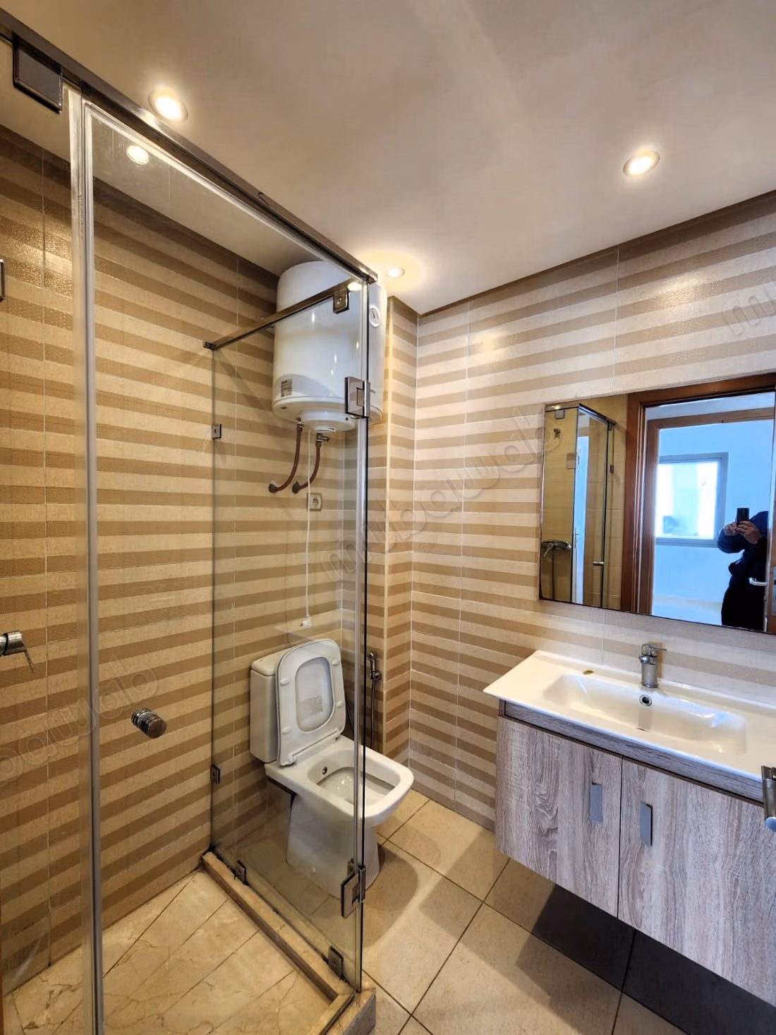 Luxury empty apartment 91m2 in Q France Ville 2 near tram