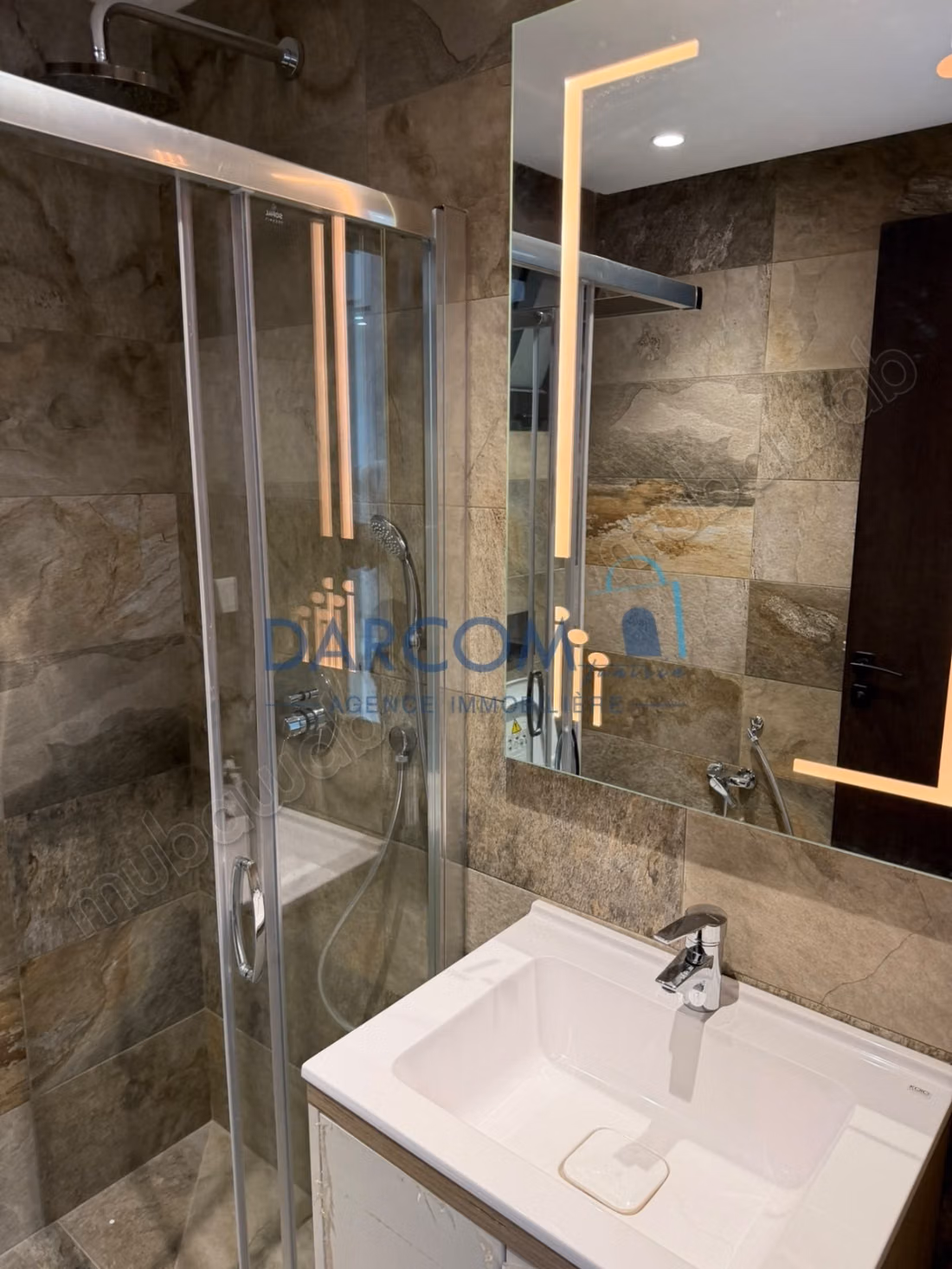 S1 nuovo con piscina a Chotrana 1 La Soukra