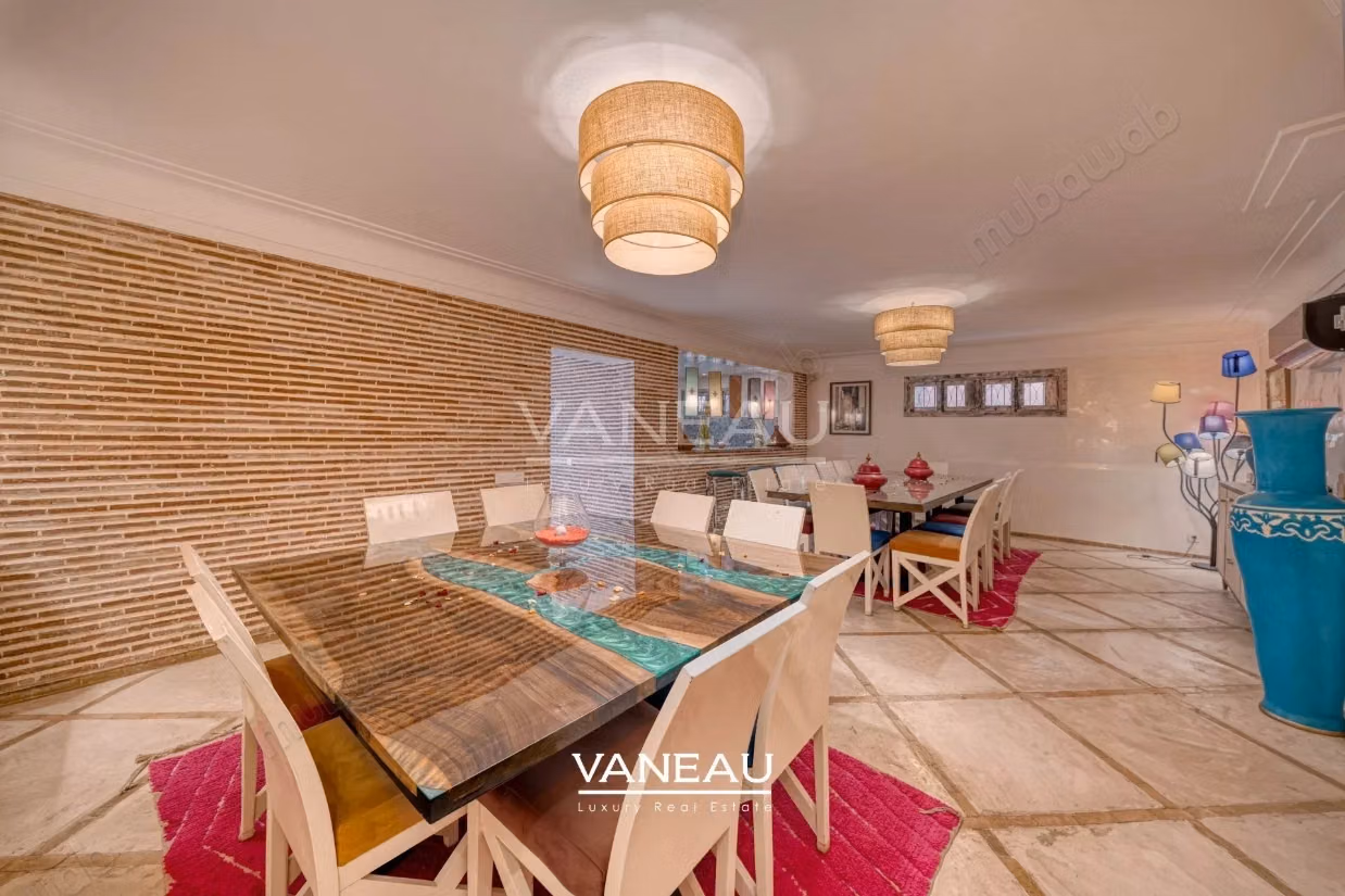 Maison d'hôte de 9 chambres a la Kasbah
