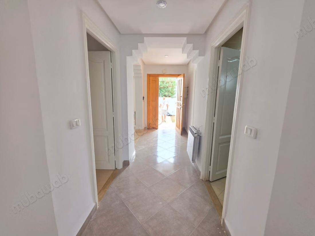 Appartement non meublé s3 à Baraket sahel