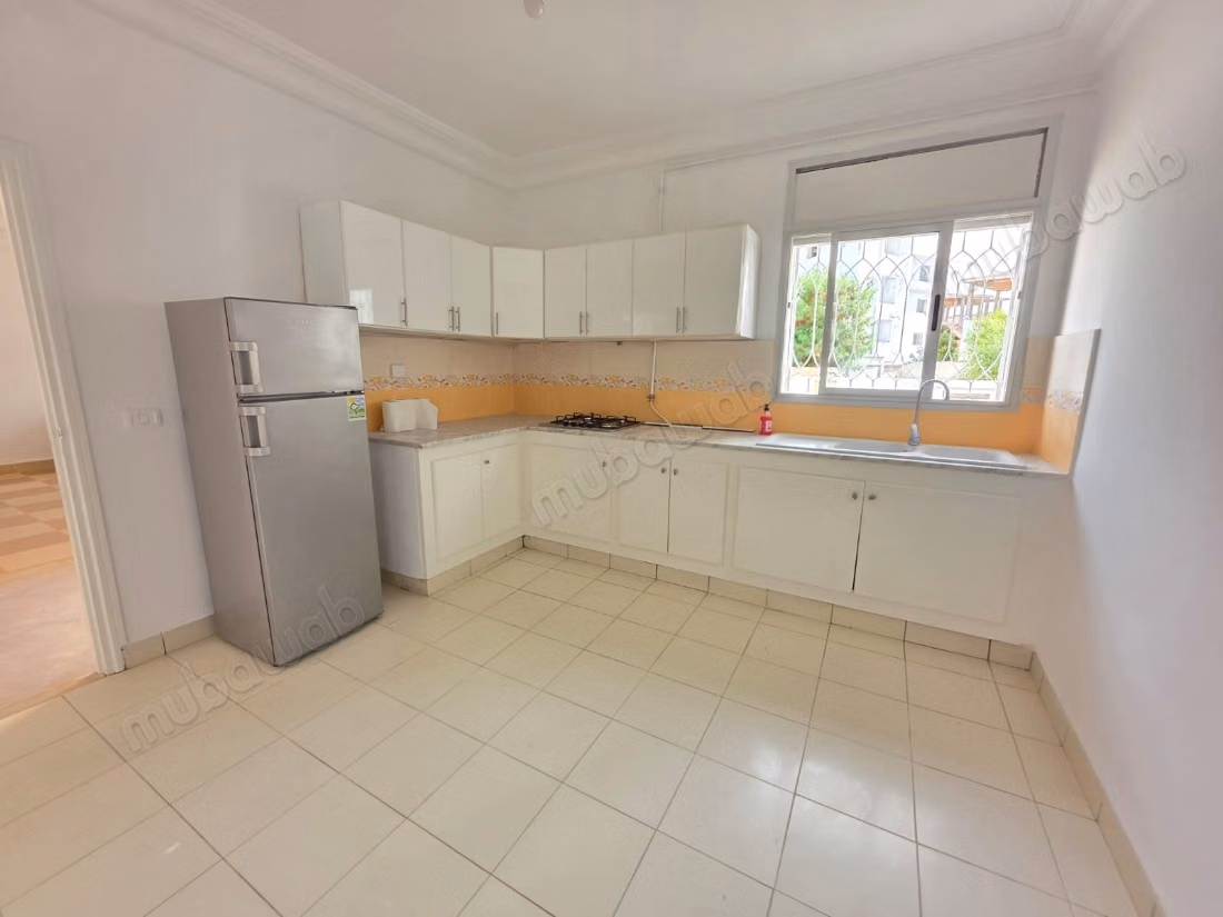 Appartement non meublé s3 à Baraket sahel