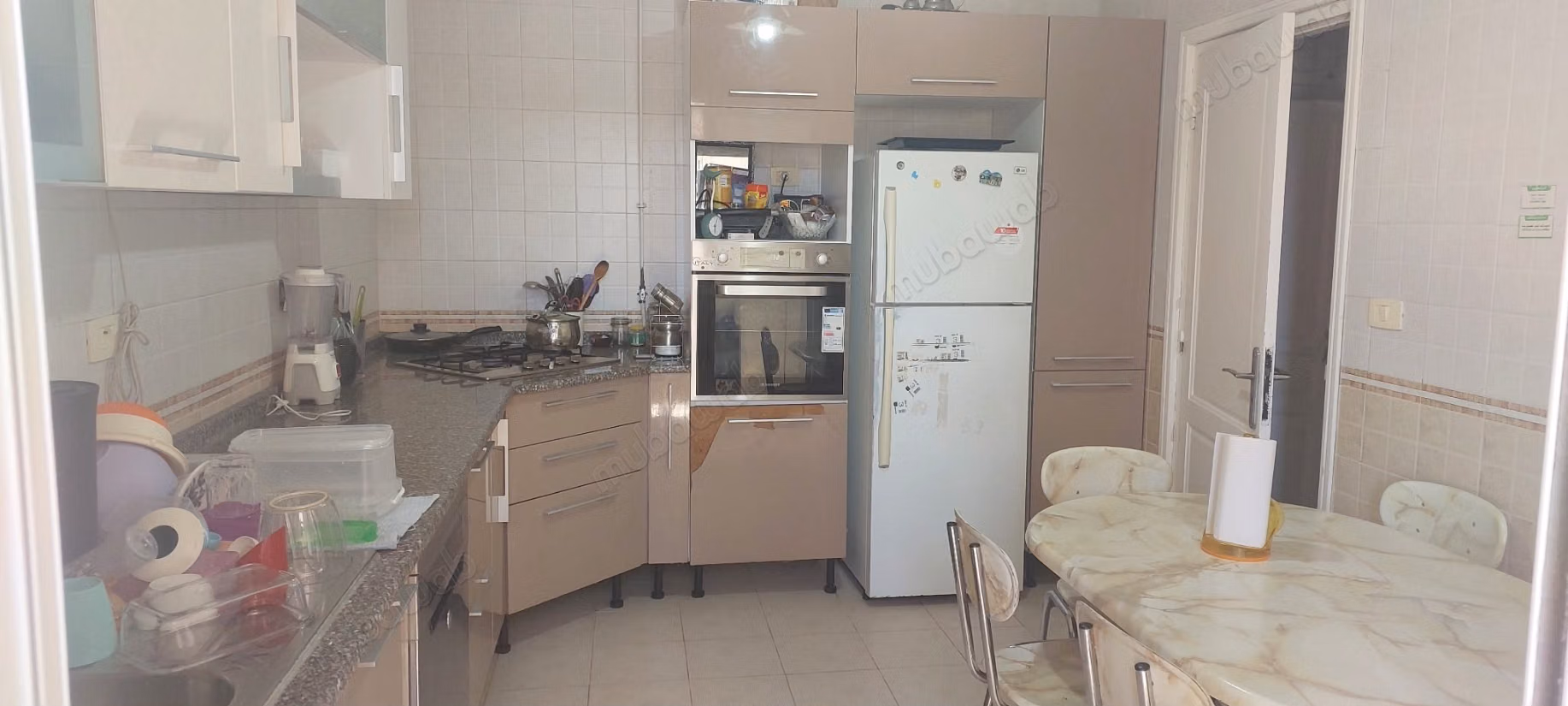In vendita Appartamento in Cité Essahafa