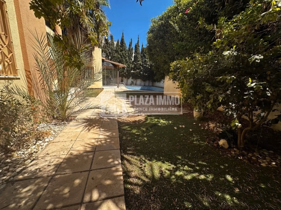 Villa for sale in Sidi Daoud