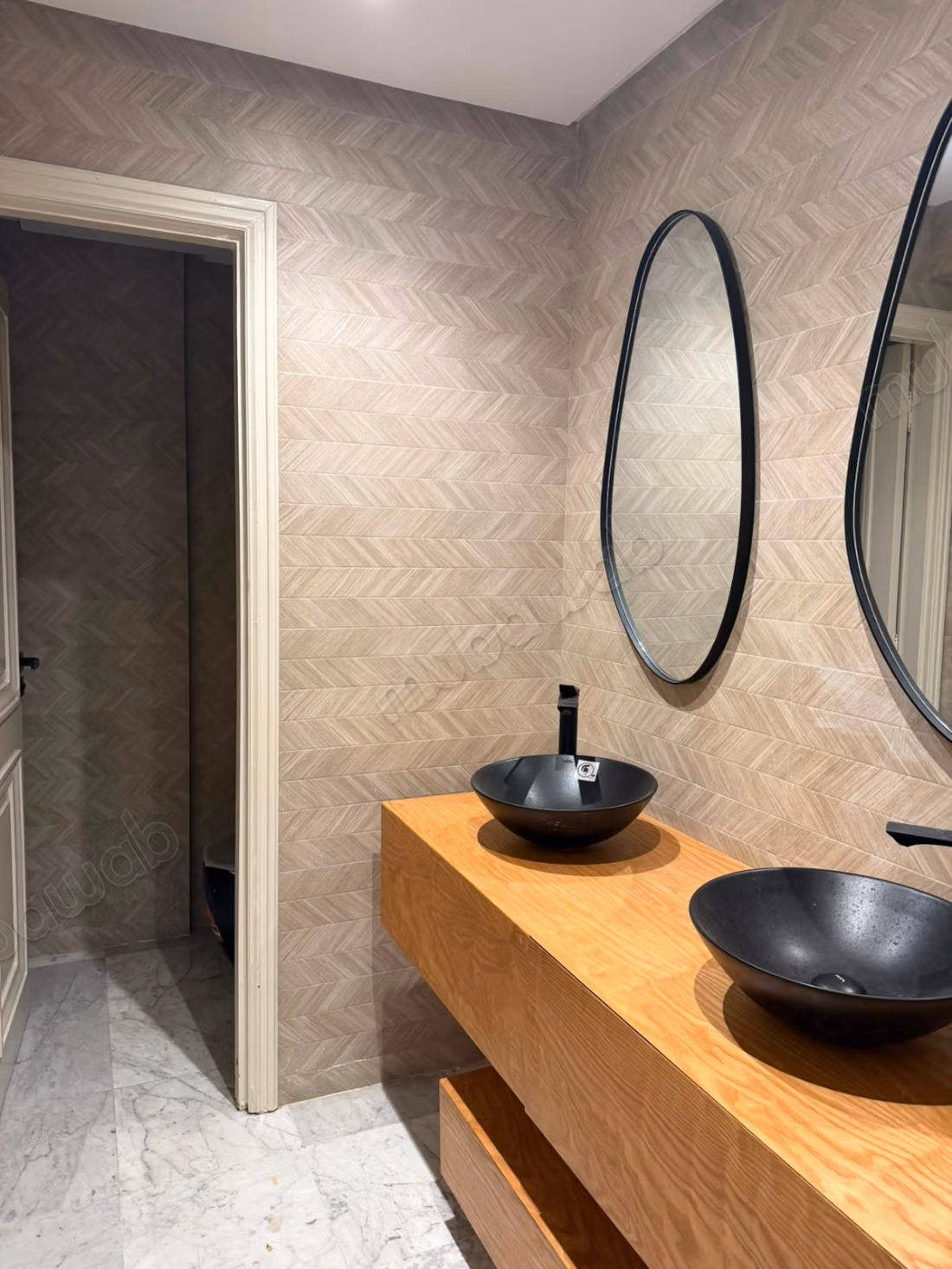 In affitto - 3 camere vuote 200 m² - boulevard d'Anfa