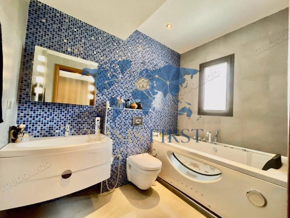 In Affitto Villa Lussuosa Vuota a Cartagine
