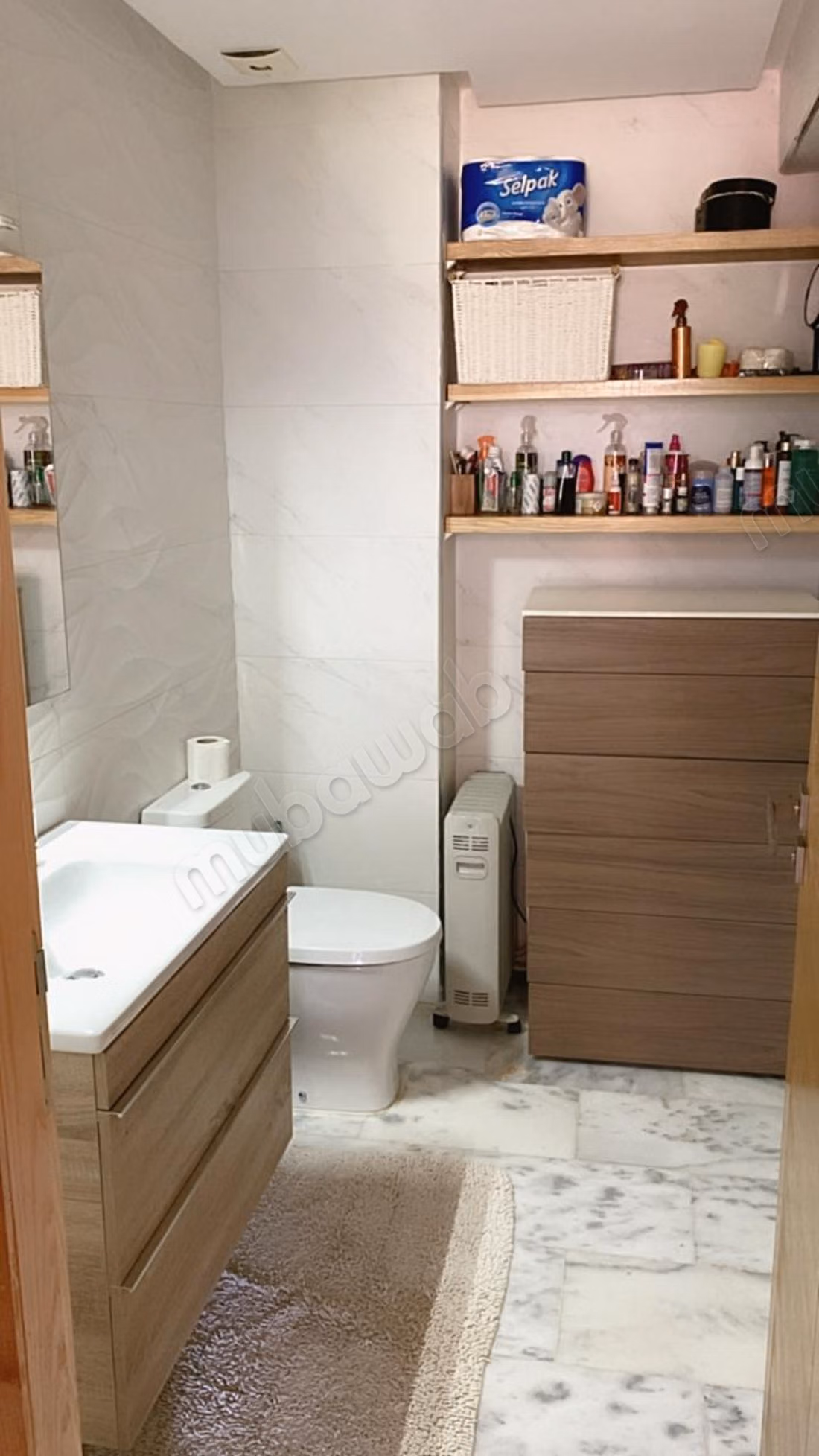 À louer – superbe apt 2 chambres meublé – Californie