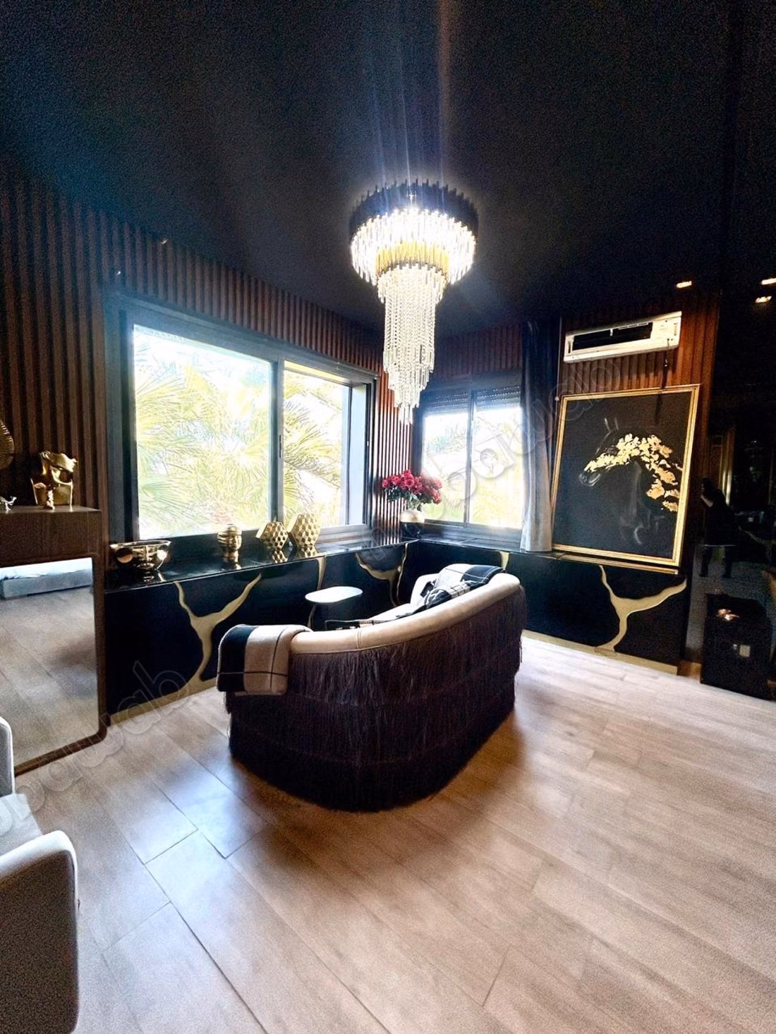 Stupenda villa in affitto a Ain Diab. Superficie 550 m². Arredata
