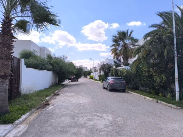 À vendre terrain constructible à yasmine hammamet