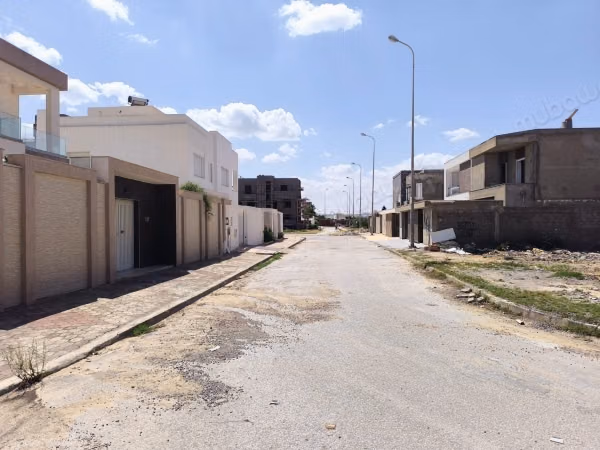 À vendre terrain constructible à yasmine hammamet