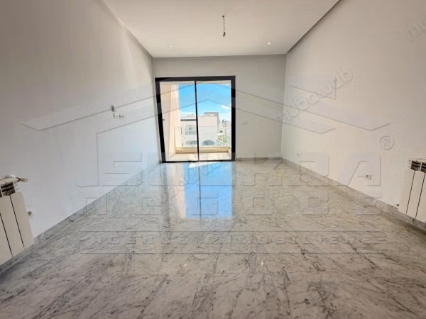 In affitto un bel appartamento S2 a Chotrana 3