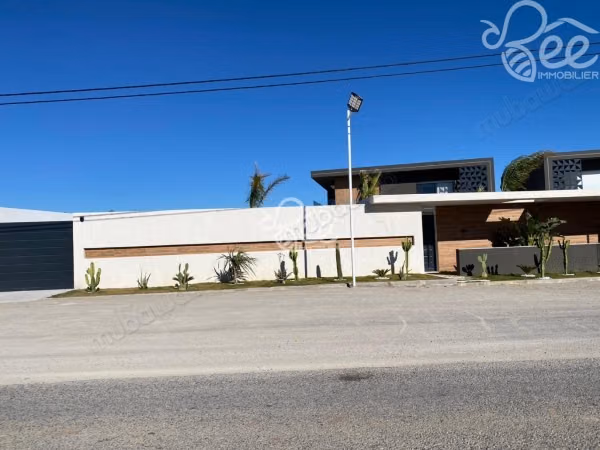 In vendita – terreno a Besbesia