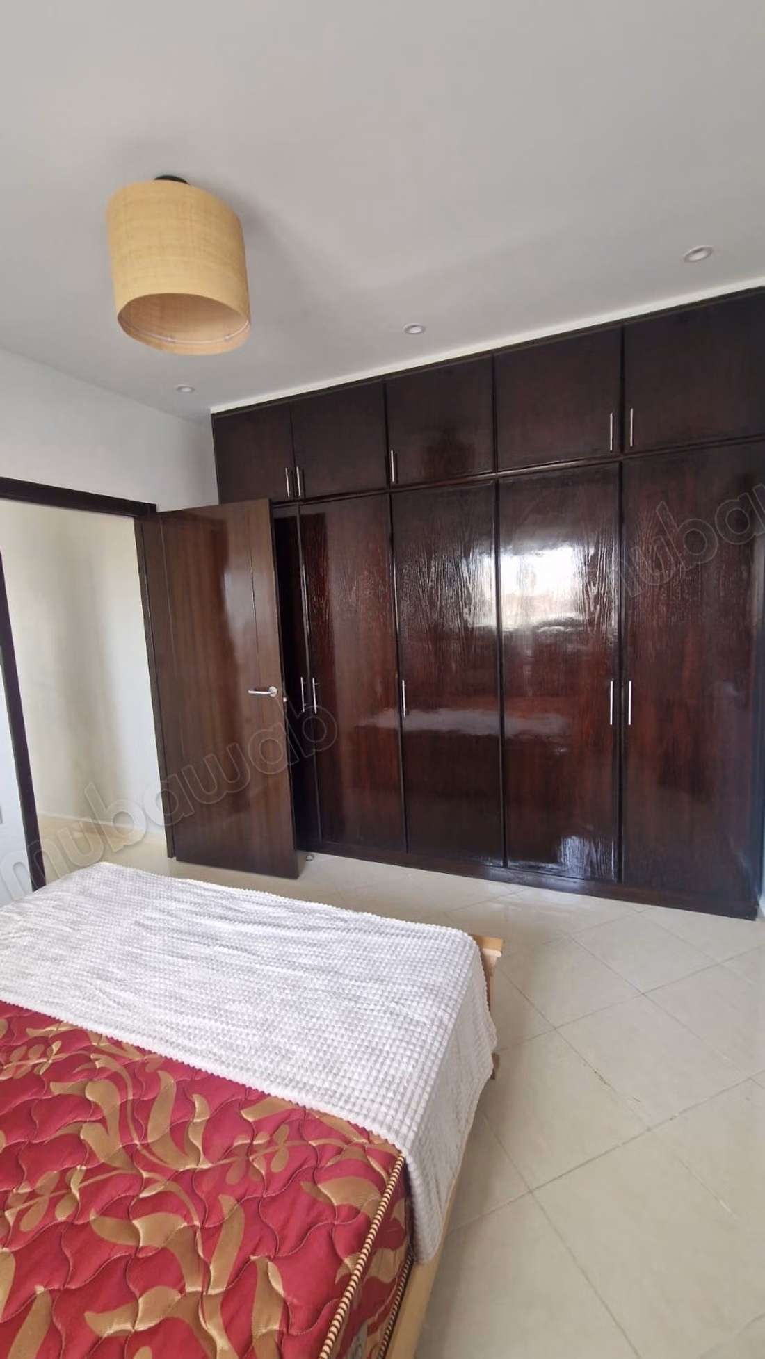 Alquile este apartamento en Du Golf. Superficie total 75 m². Amueblado