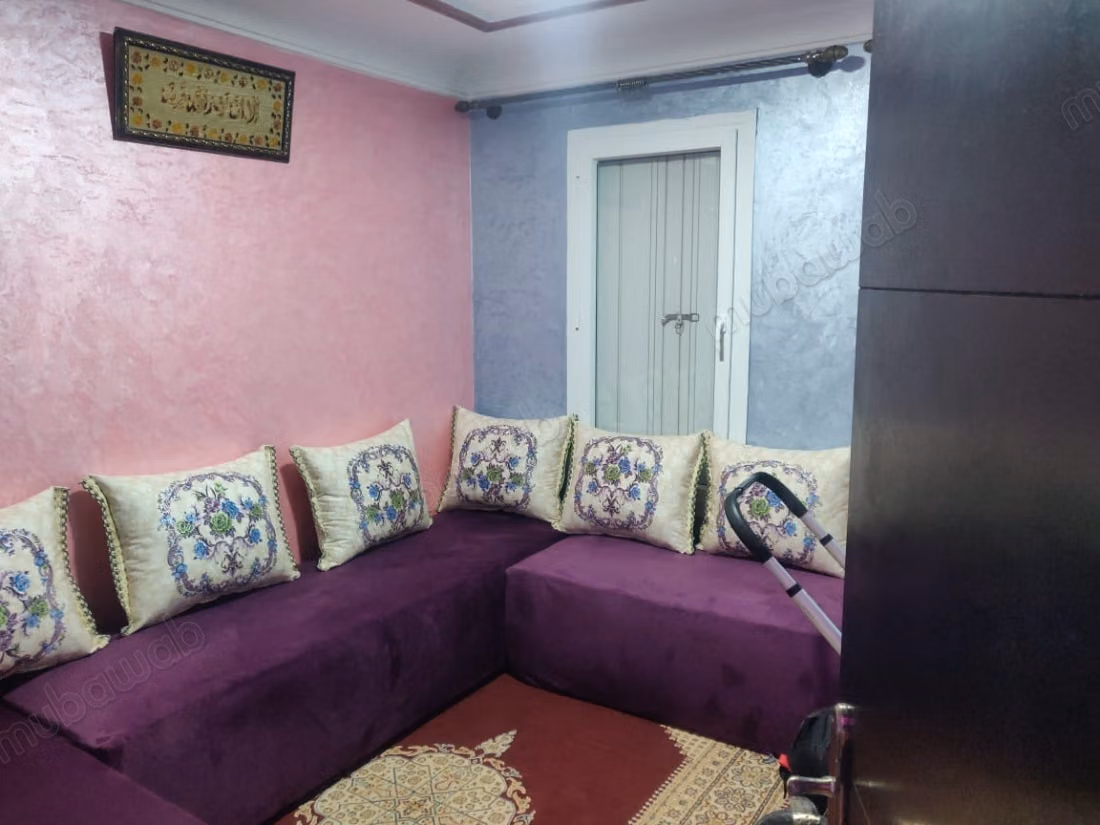 Bel appartement à louer à Lamya. Surface totale de 70 m². Meublé
