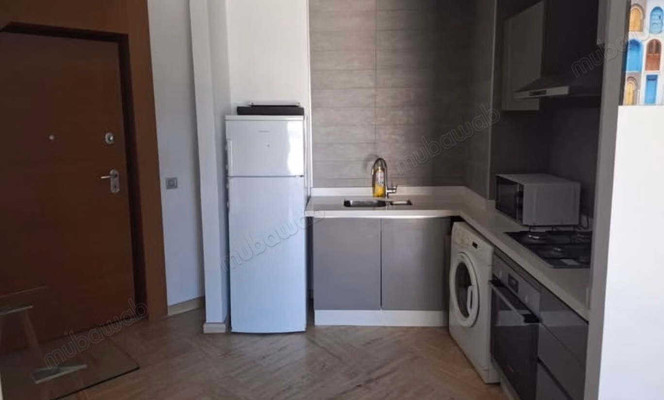 Bellissimo studio arredato in affitto a CFC