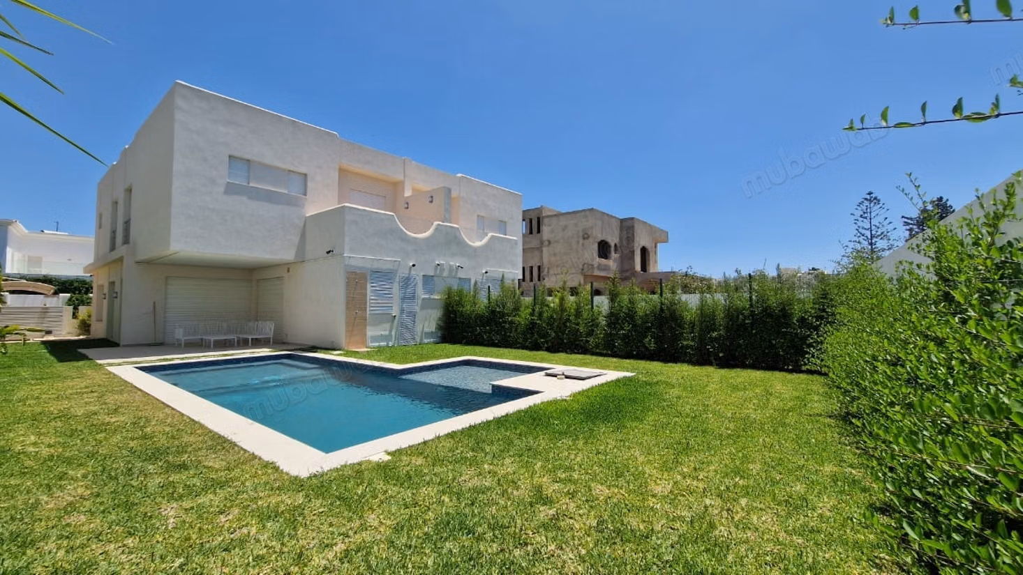 À vendre villa s4 deuxième position de la mer
