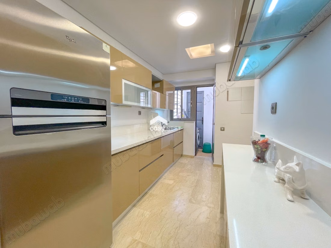 Hermoso apartamento en alquiler en el Triángulo de Oro. 2 habitaciones agradables. Amueblado