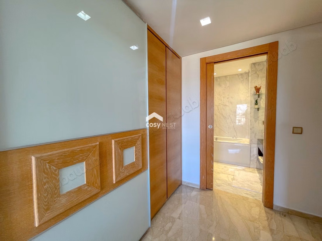 Hermoso apartamento en alquiler en el Triángulo de Oro. 2 habitaciones agradables. Amueblado