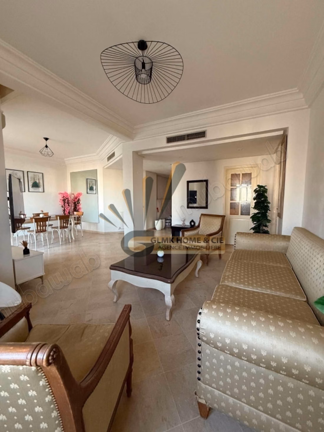For Rent a Furnished S2 Apartment at Lake 1