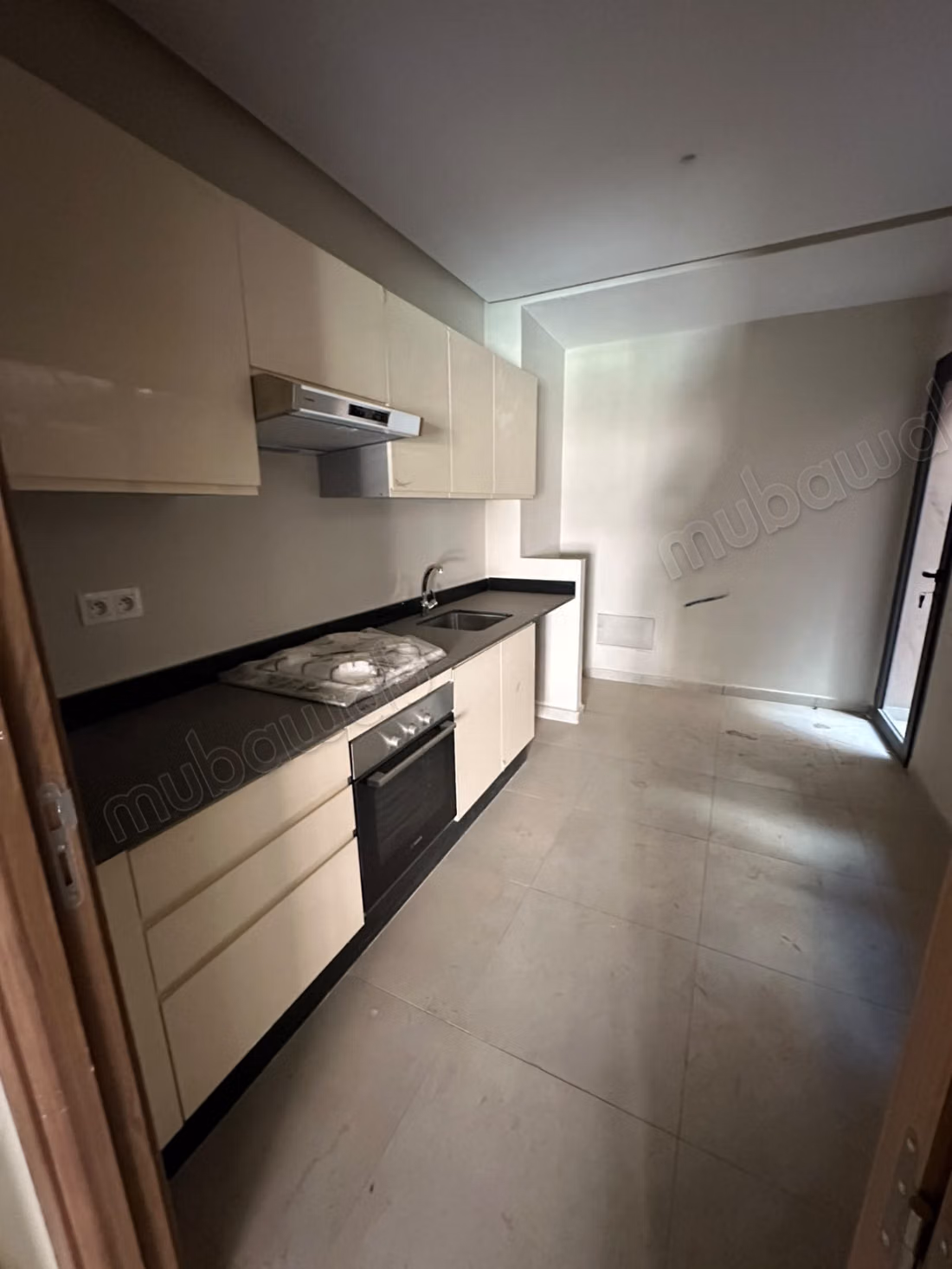 Coquette appartement a vendre