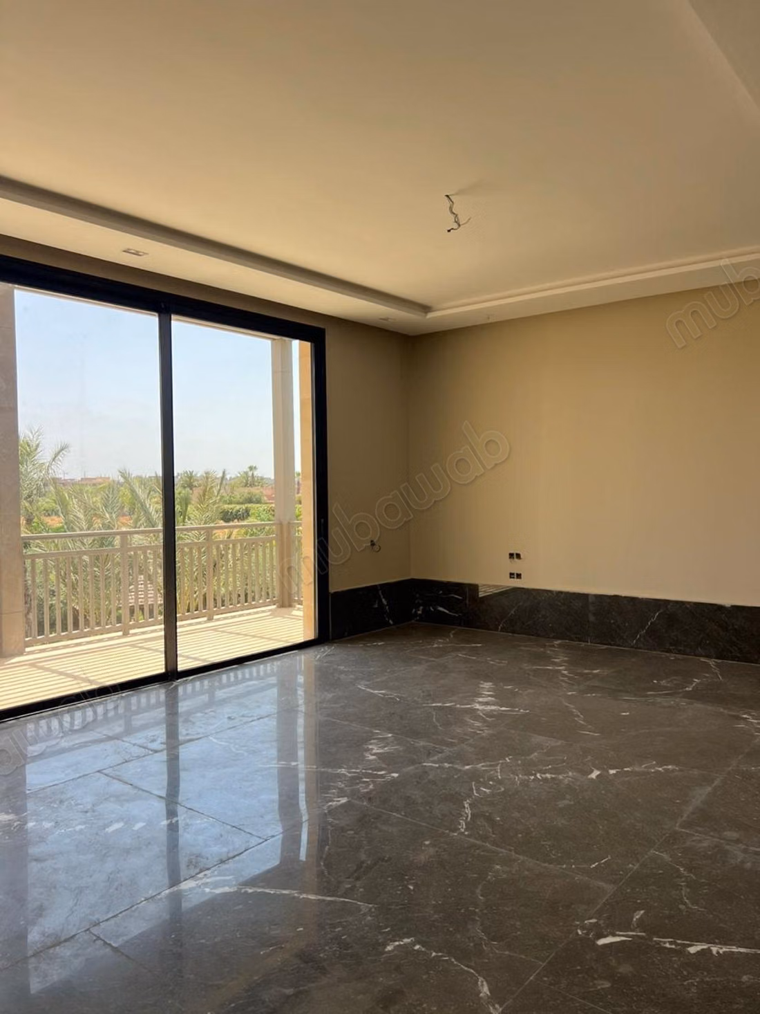 Villa de luxe à vendre – route de d’amizmiz, marrakech
