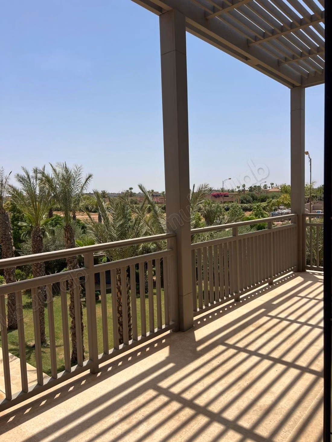 Villa de luxe à vendre – route de d’amizmiz, marrakech
