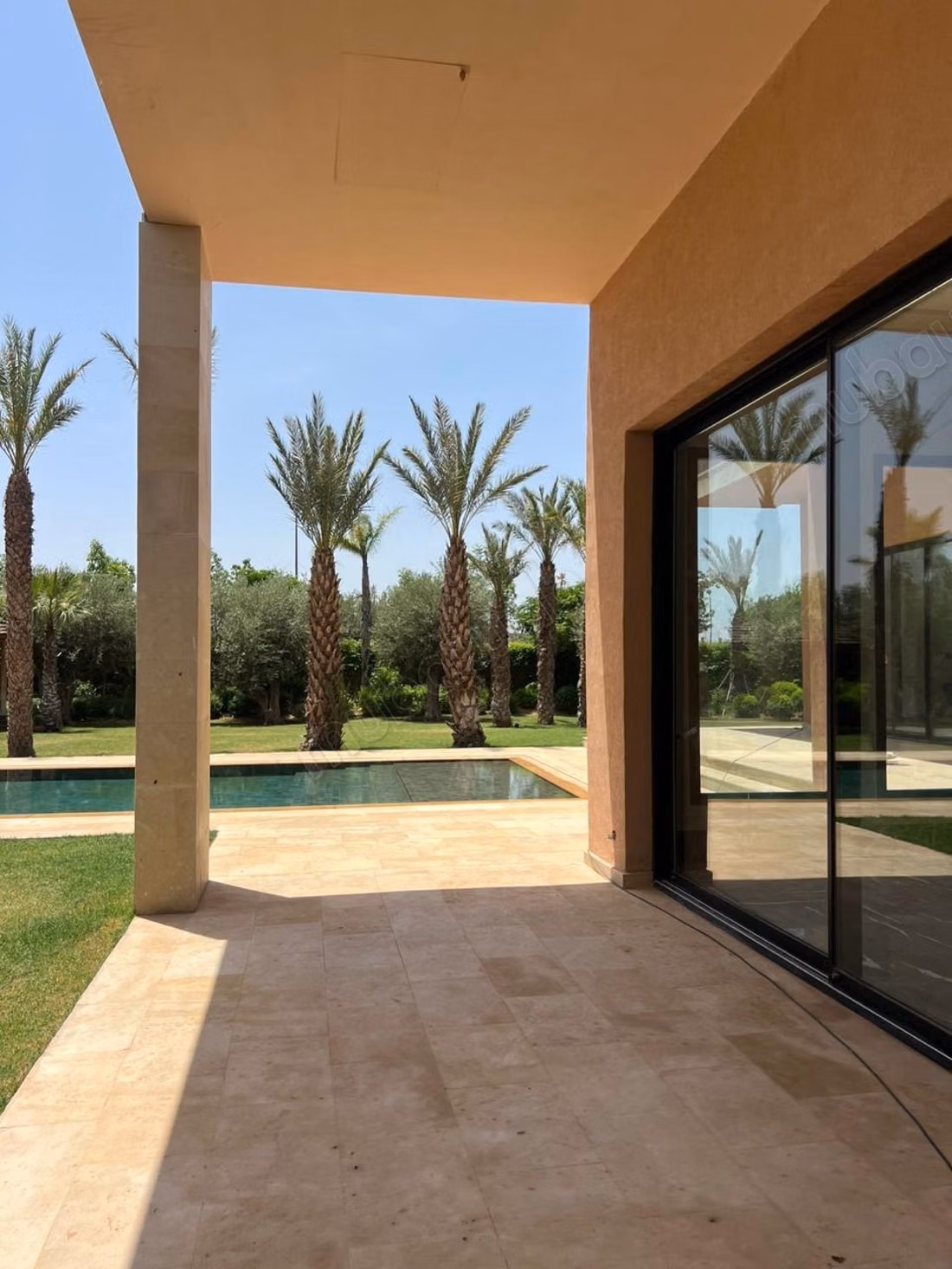 Villa de luxe à vendre – route de d’amizmiz, marrakech