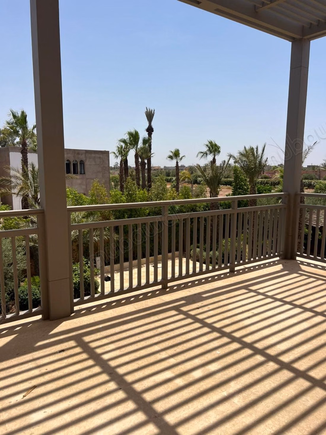 Villa de luxe à vendre – route de d’amizmiz, marrakech