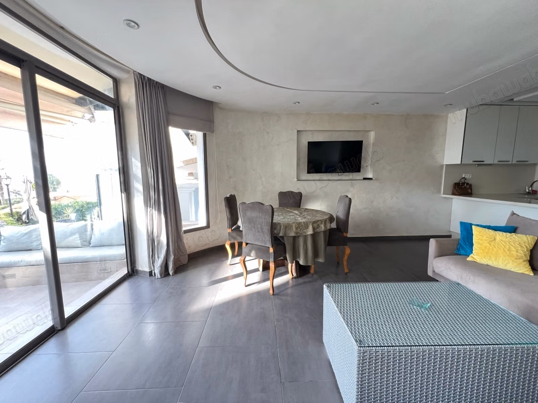 TAMARIS: Location Appartement RDJ Avec Vue Mer