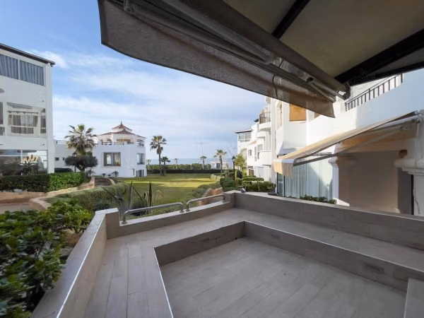 DAR BOUAZZA: Rental Apartment Ground Floor Sea View