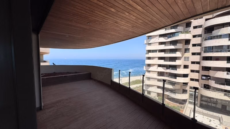 Appartement vue sur mer à louer à la marina