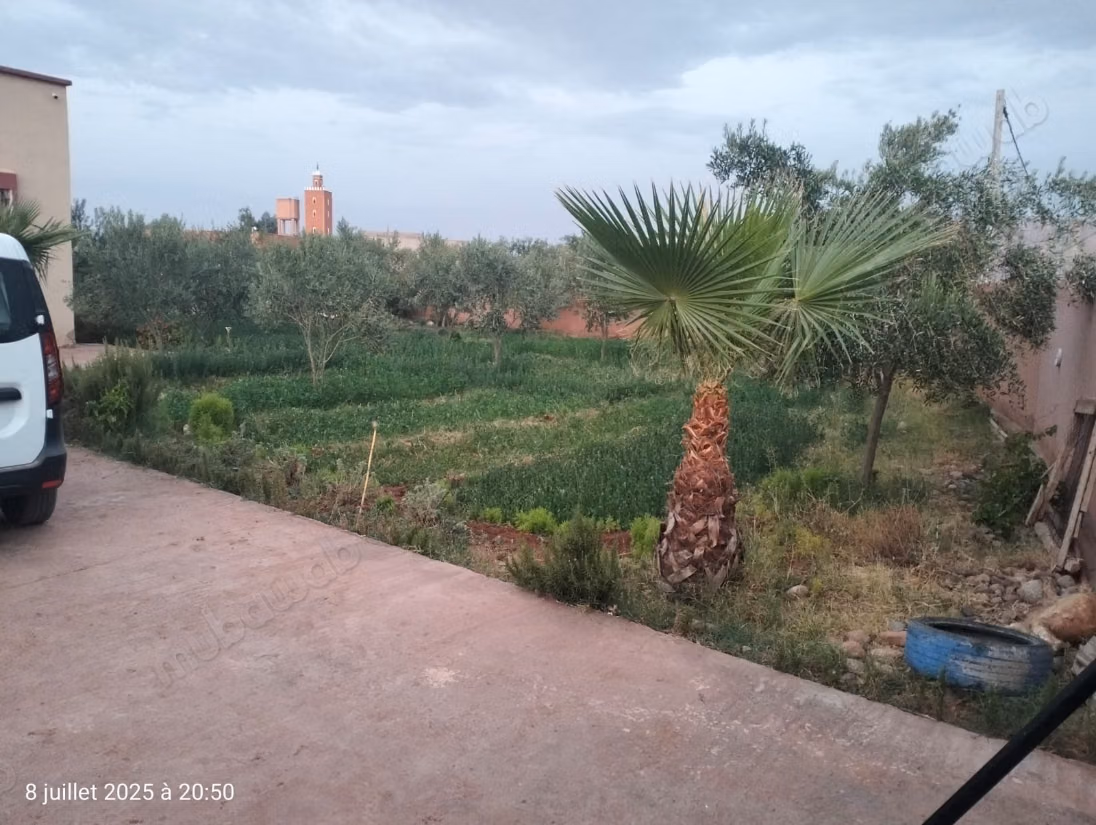 Luxury house for sale on Route de Ouarzazate. 3 beautiful bedrooms