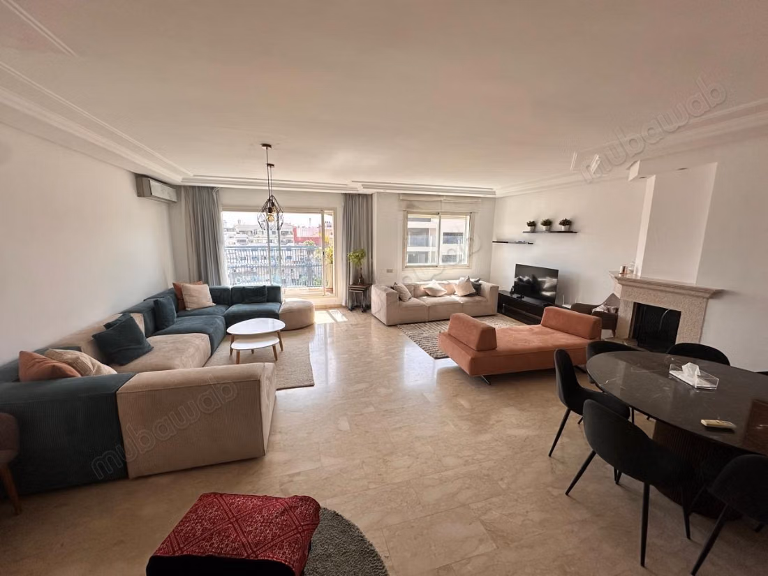 Affitta questo appartamento a CIL Hay Salam. 5 camere confortevoli. Ben arredato