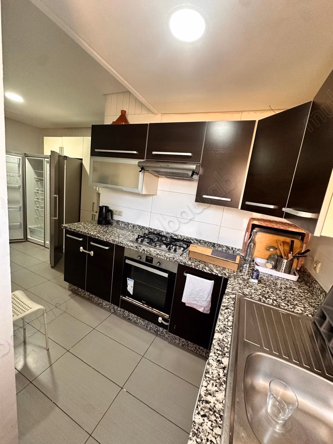 Affitta questo appartamento a CIL Hay Salam. 5 camere confortevoli. Ben arredato
