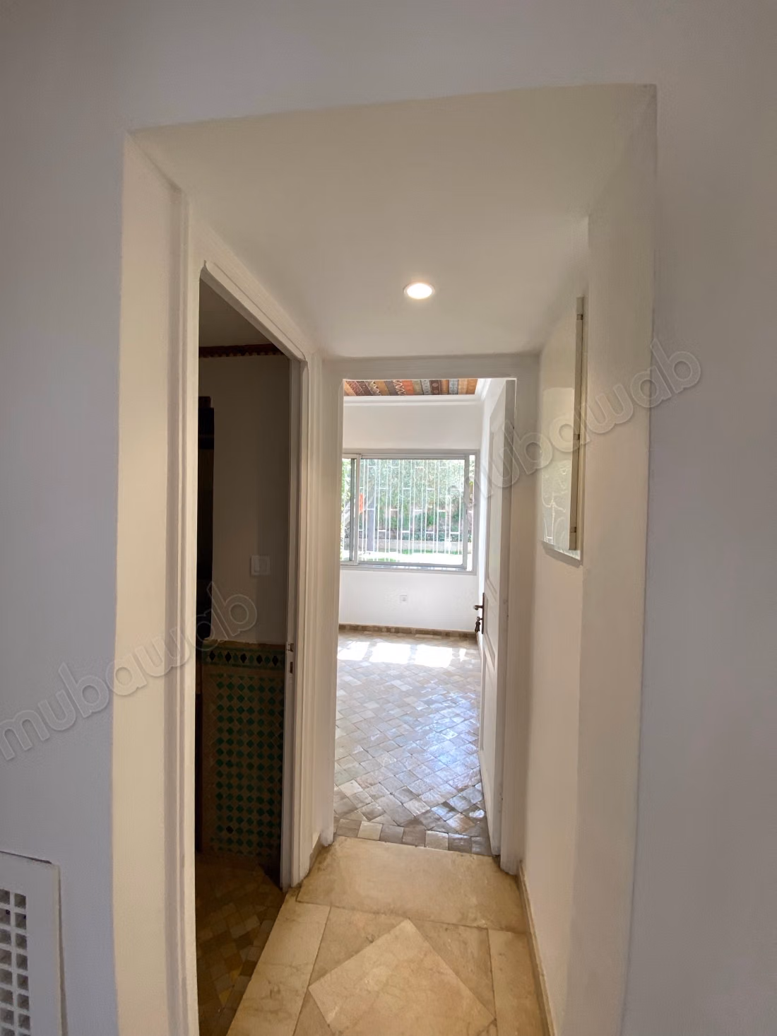 Luxury house for rent in Souissi. Area of 765 m². Beautiful terrace and garden