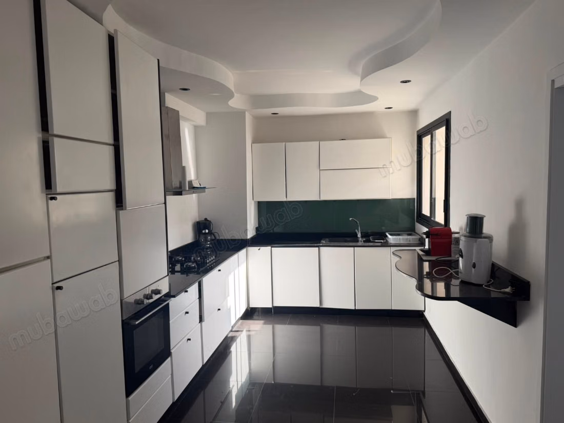 Furnished 4-Bedroom Apartment, Maarif