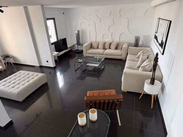 Appartamento Arredato con 4 Camere, Maarif