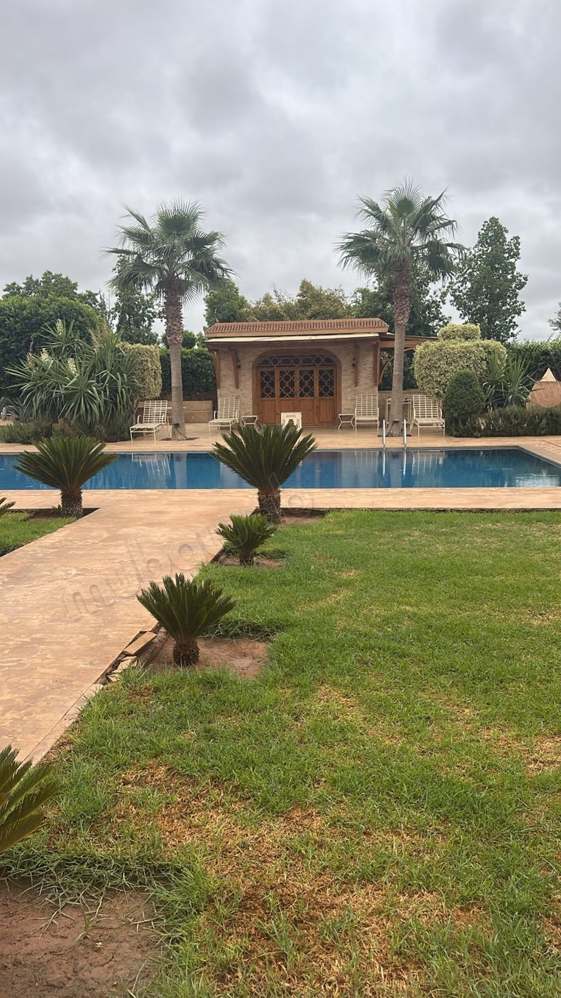 Somptueuse villa à vendre sur la Route de Fès
