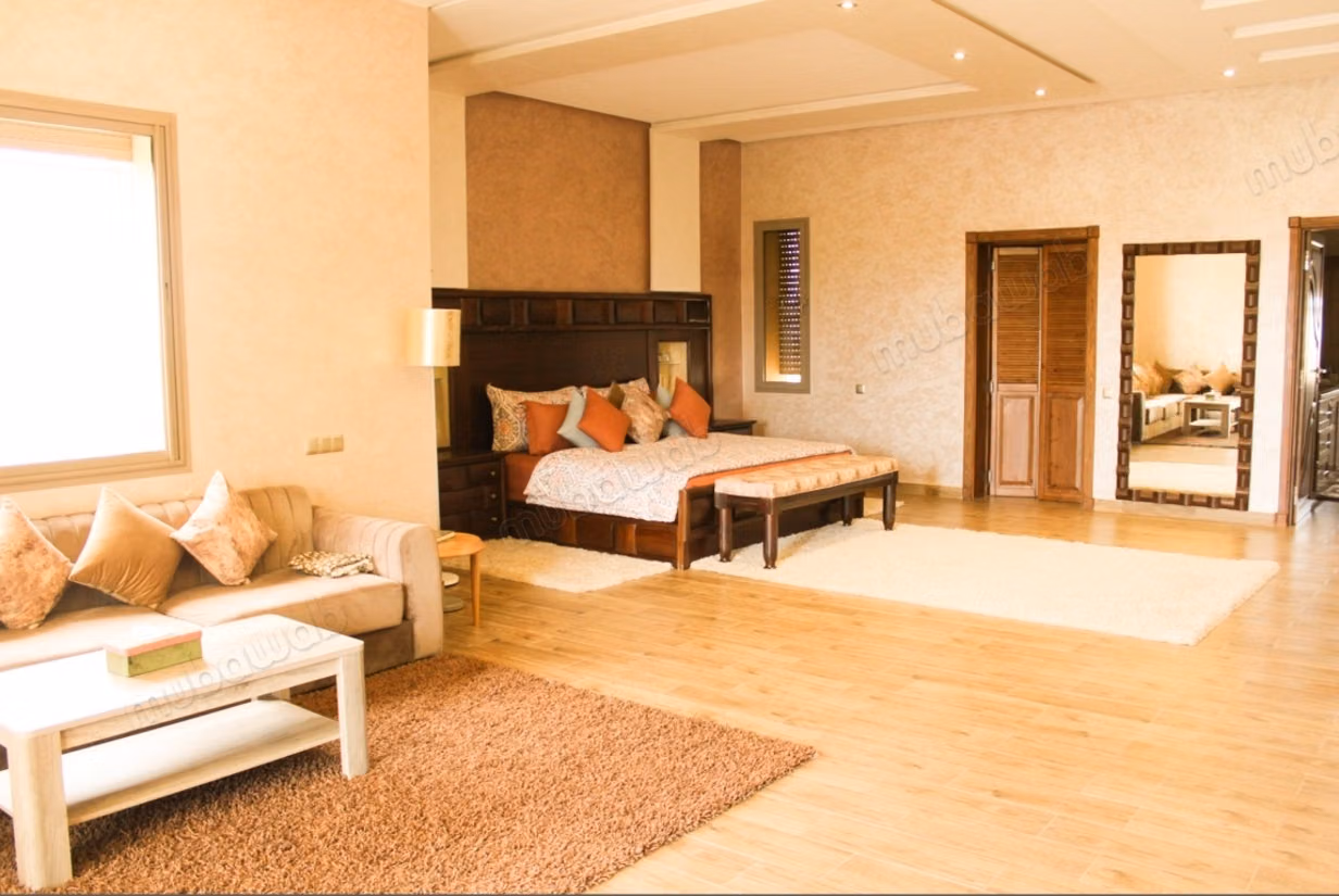 Somptueuse villa à vendre sur la Route de Fès