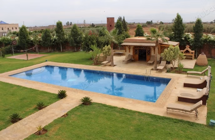 Luxury villa for sale on Fes Road