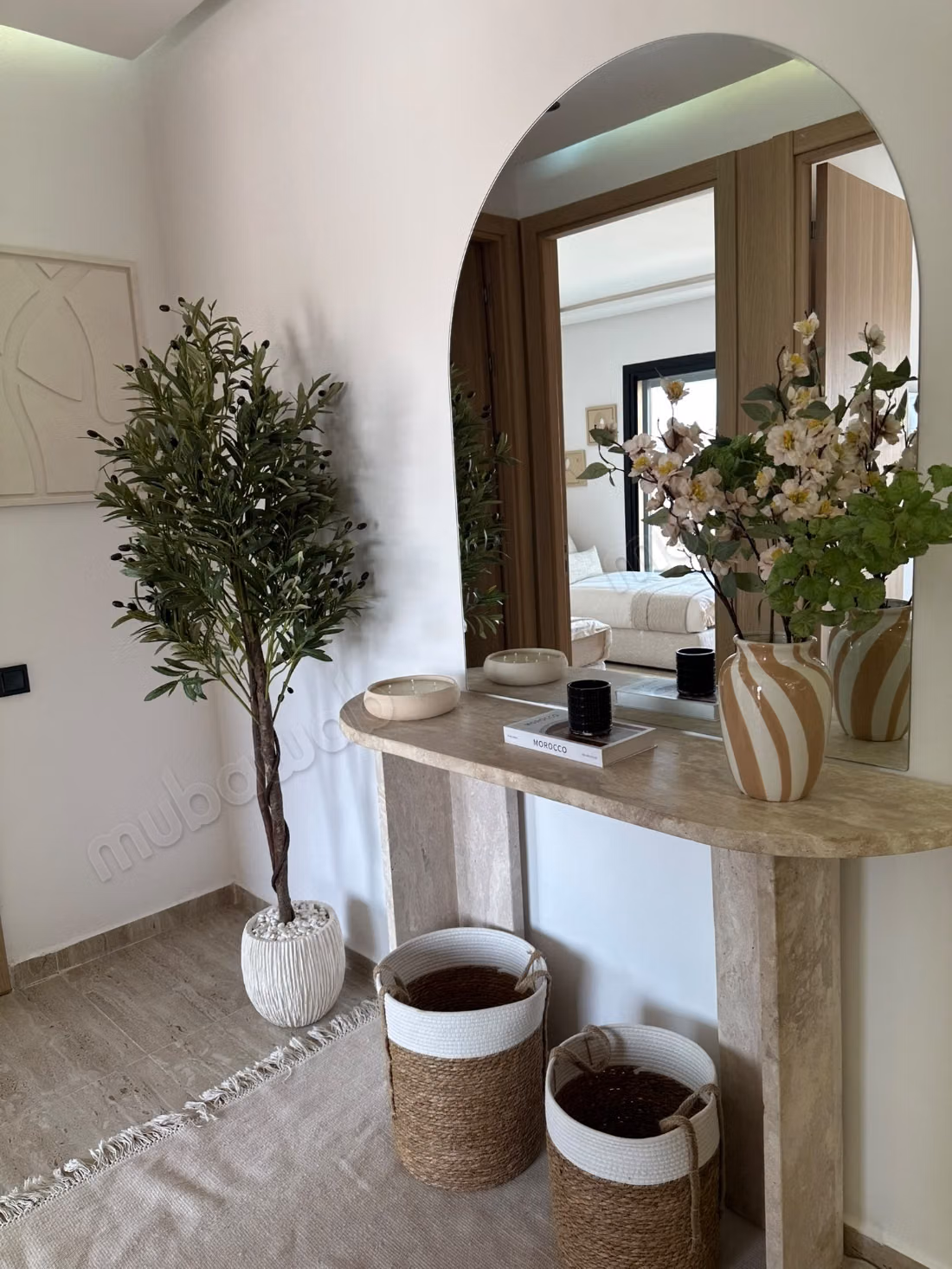Appartement 2 chbres piscine proche gare