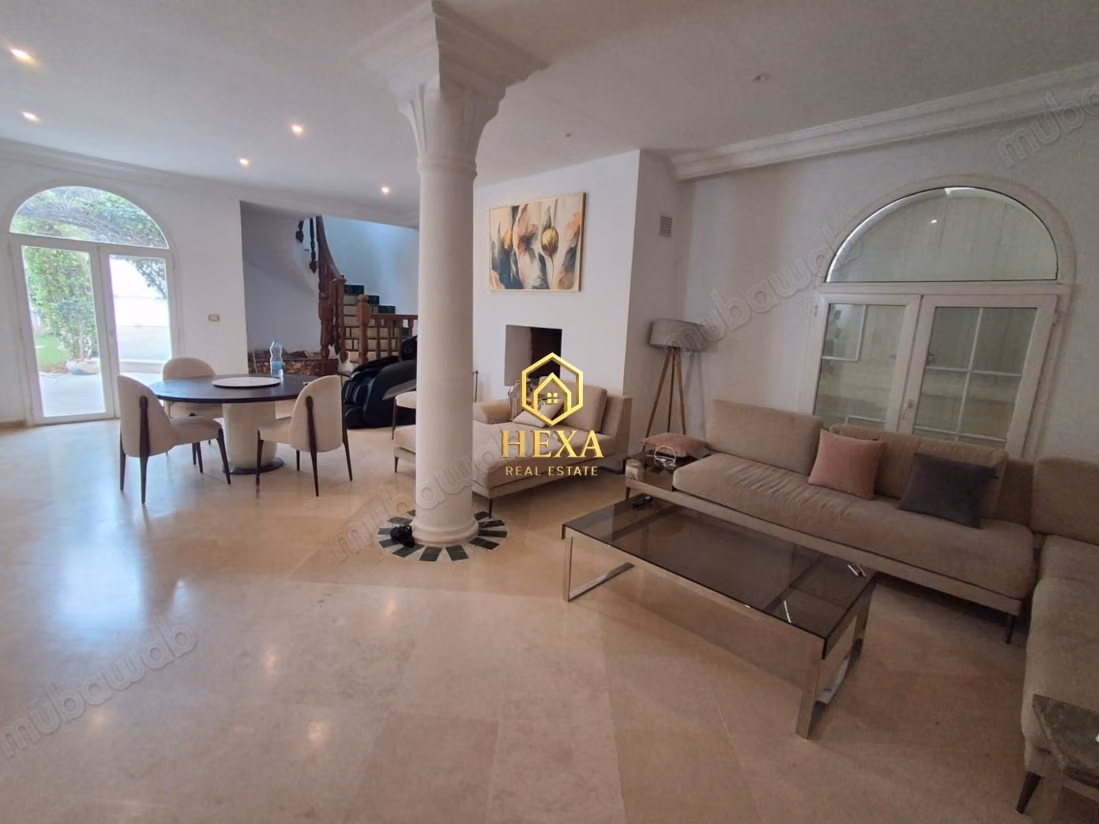Villa S4 avec piscine à La Soukra