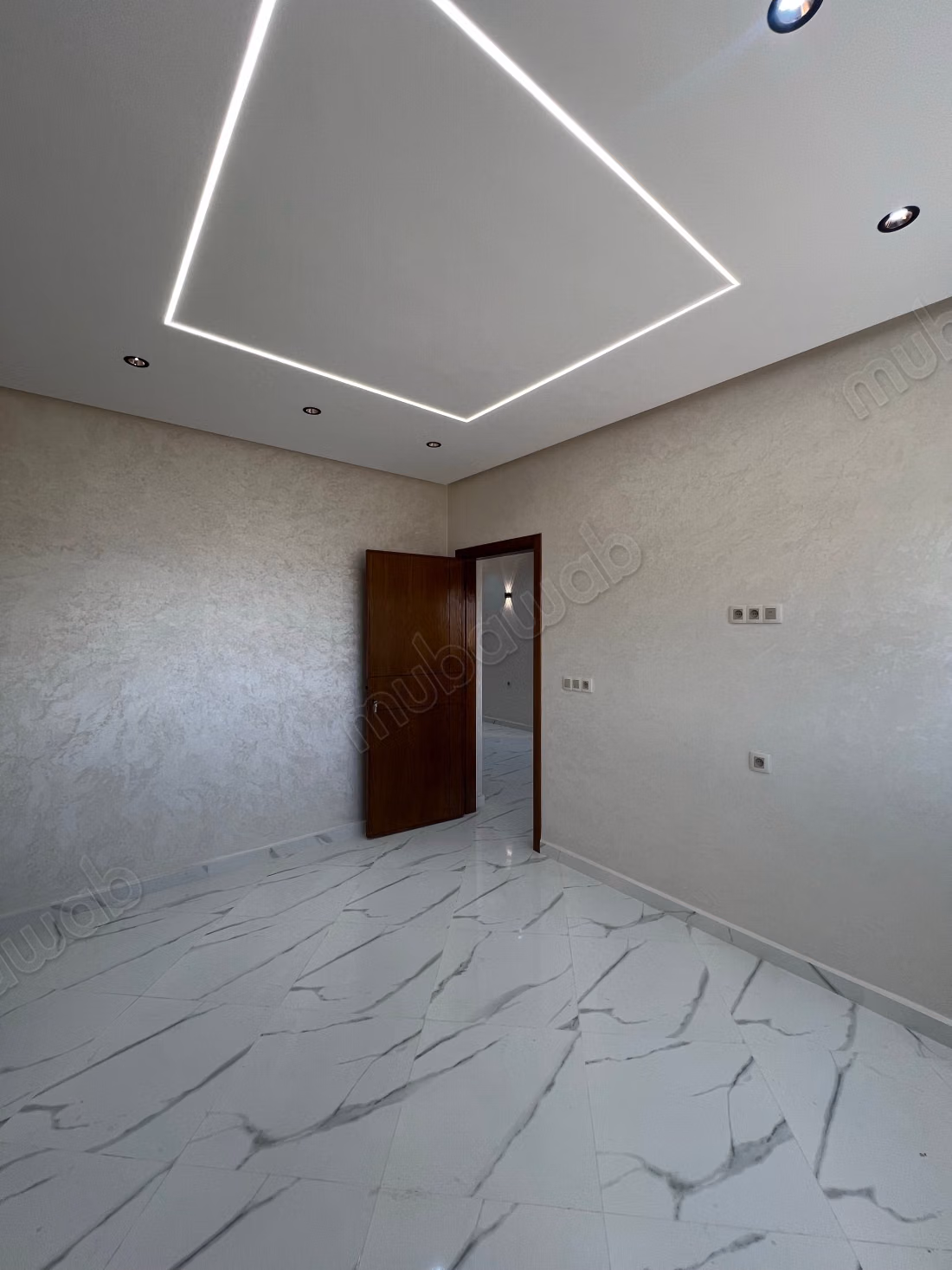 Casa registrada en venta en la subdivisión del Lago de Frashadat