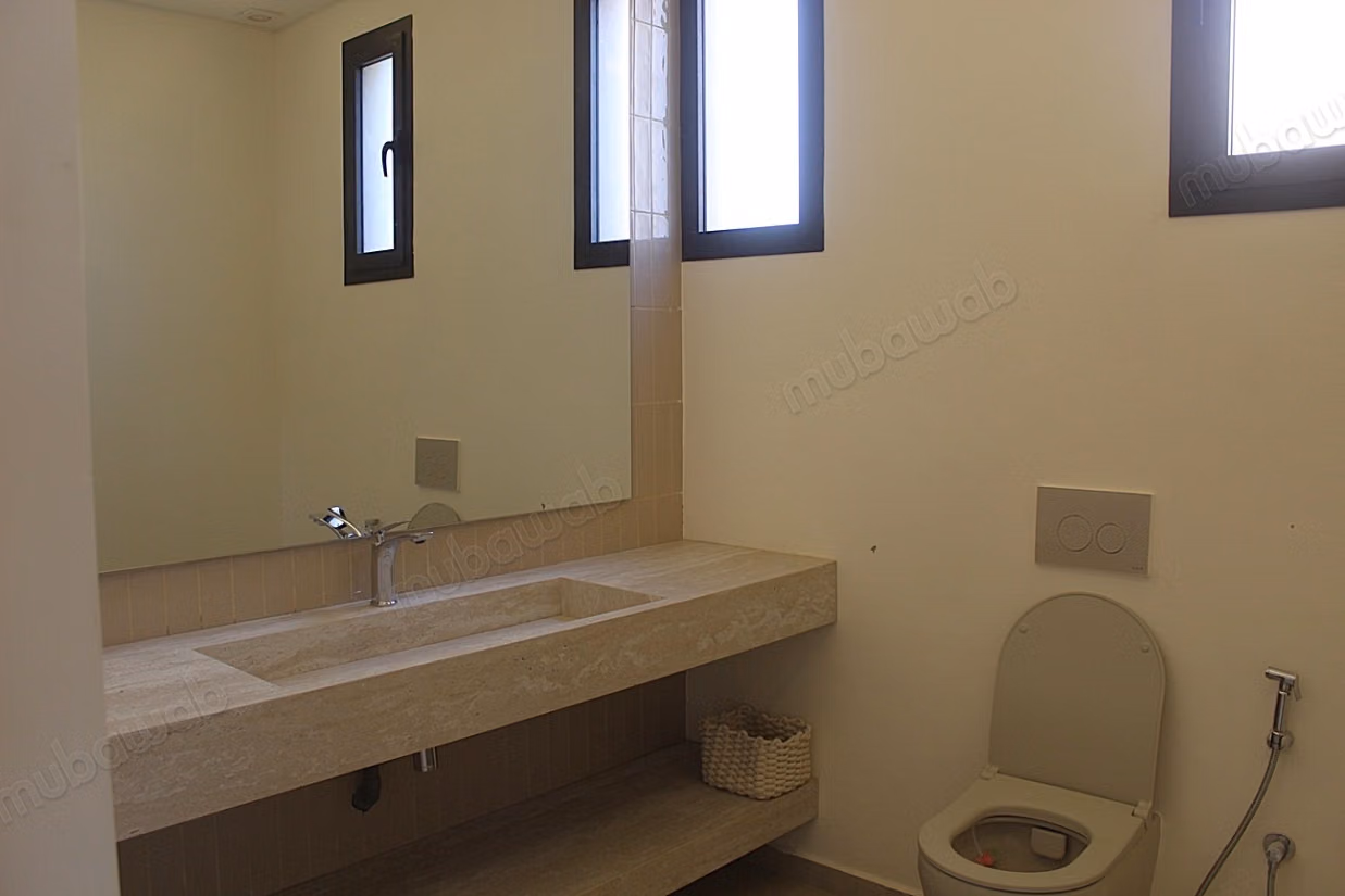 Magnifique villa a Vendre de trois chambres
