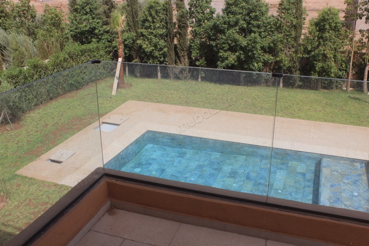 Magnifique villa a Vendre de trois chambres