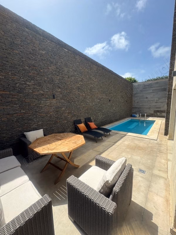Magnifieke villa te huur in Harhoura. 6 kamers. Gemeubileerd